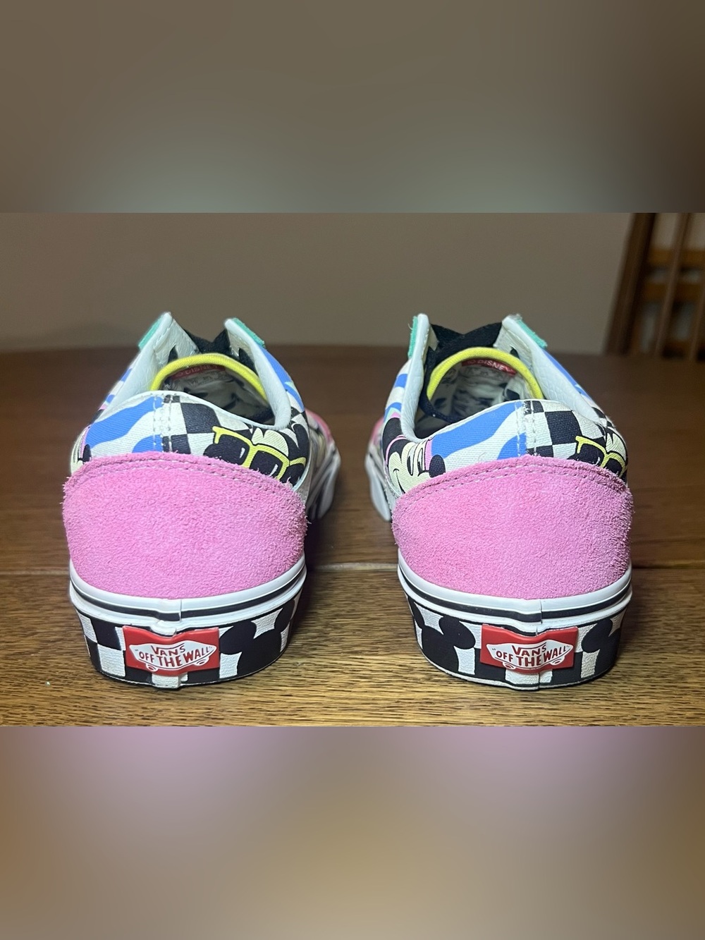 Vans x Disney Shoes Old Skool 80s Mickey Suede Sneakers W Size 9.5/M 8 - Picture 2 of 13